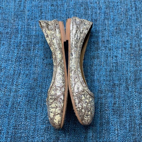 Frye Carson Ballet Flats Crackled Distressed Leather Metallic - Picture 4 of 7